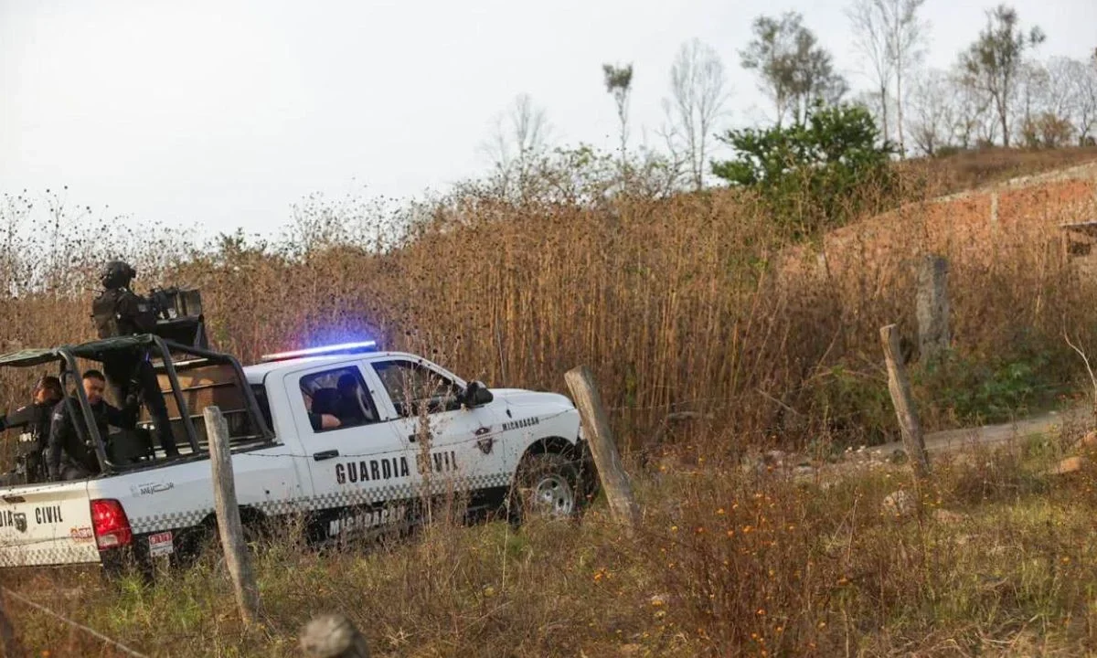 Fiscal de Michoacán confirma 3 muertos en el enfrentamiento de Cotija