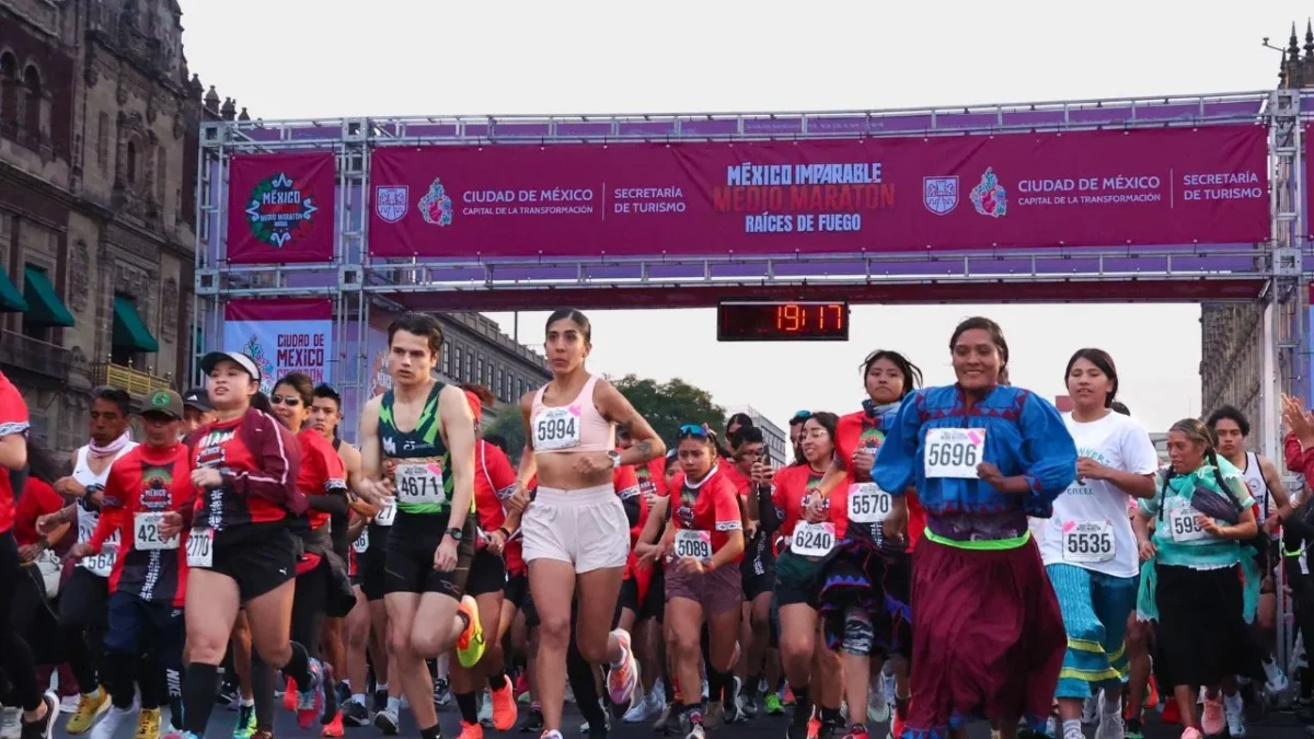 Medio Maratón 'México imparable' reúne a 10 mil participantes en CDMX