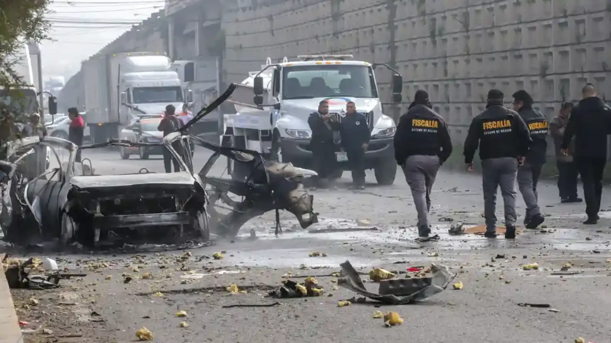 auto que transportaba pirotecnia en Lerma
