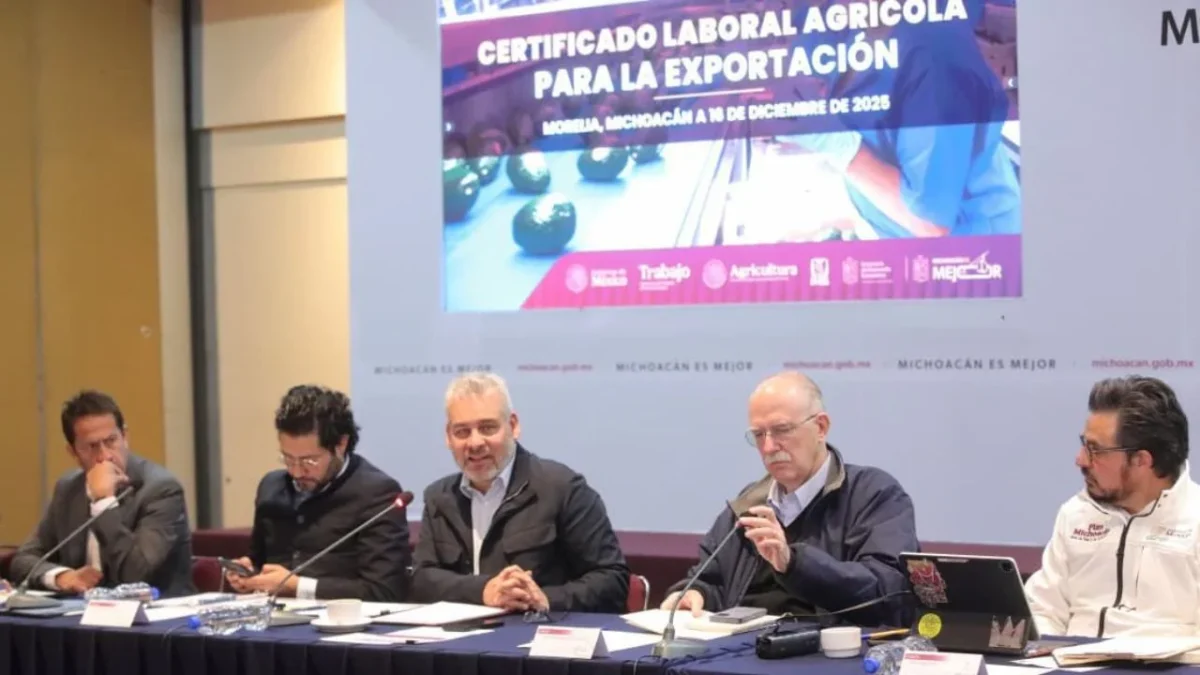 Presentan Certificado Laboral de Agroexportación y plataforma VELAGRO que respalda a productores