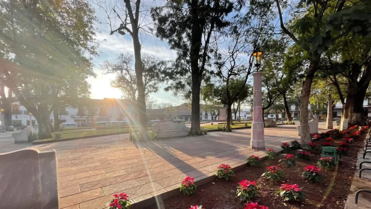 Sectur reinaugura Plaza Gertrudis Bocanegra en Pátzcuaro