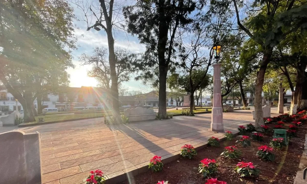 Sectur reinaugura Plaza Gertrudis Bocanegra en Pátzcuaro
