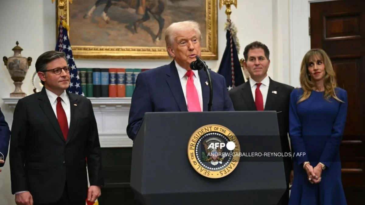 Trump afirma que los somalíes no son bienvenidos a EU, 'su país apesta'