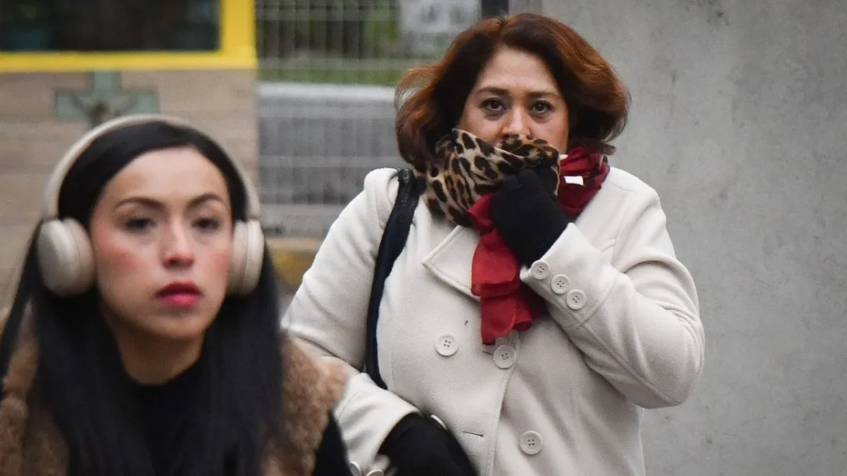 En las primeras horas del miércoles 24 de diciembre se esperan temperaturas bajas de 4°C, por lo que se recomienda tomar medidas preventivas.