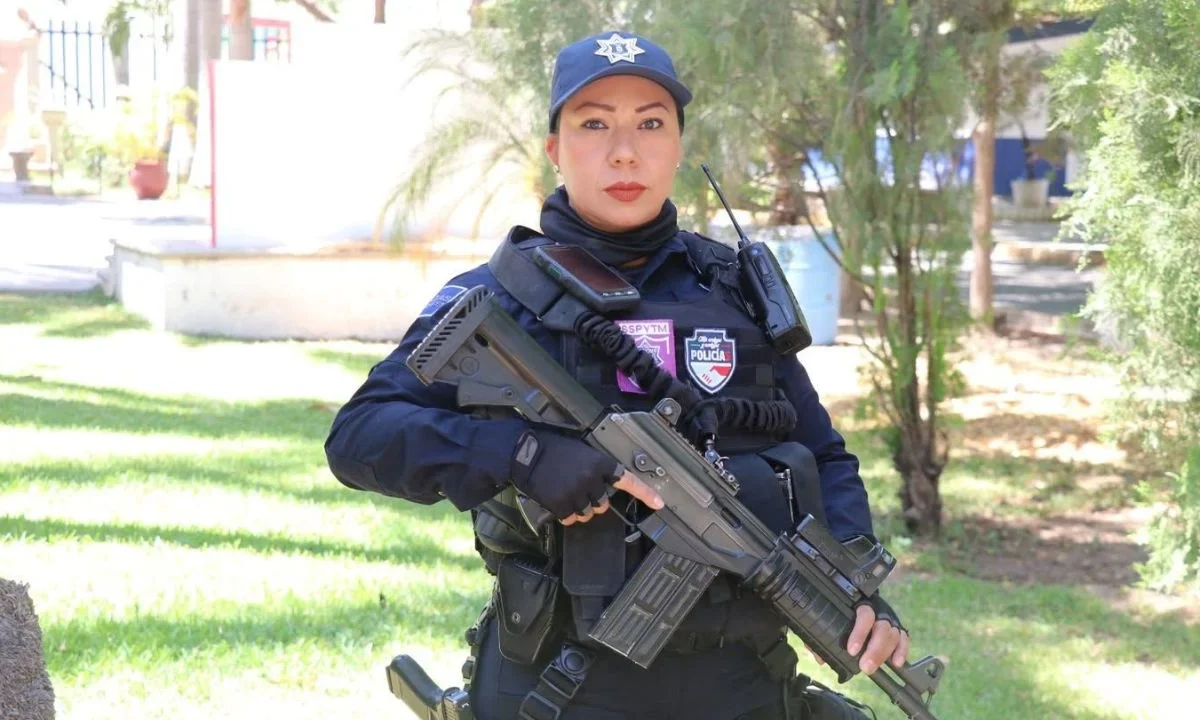 Nayeli Rivera era policía y madre de familia, murió atacada a balazos cuando regresaba a casa después de su turno en Culiacán.