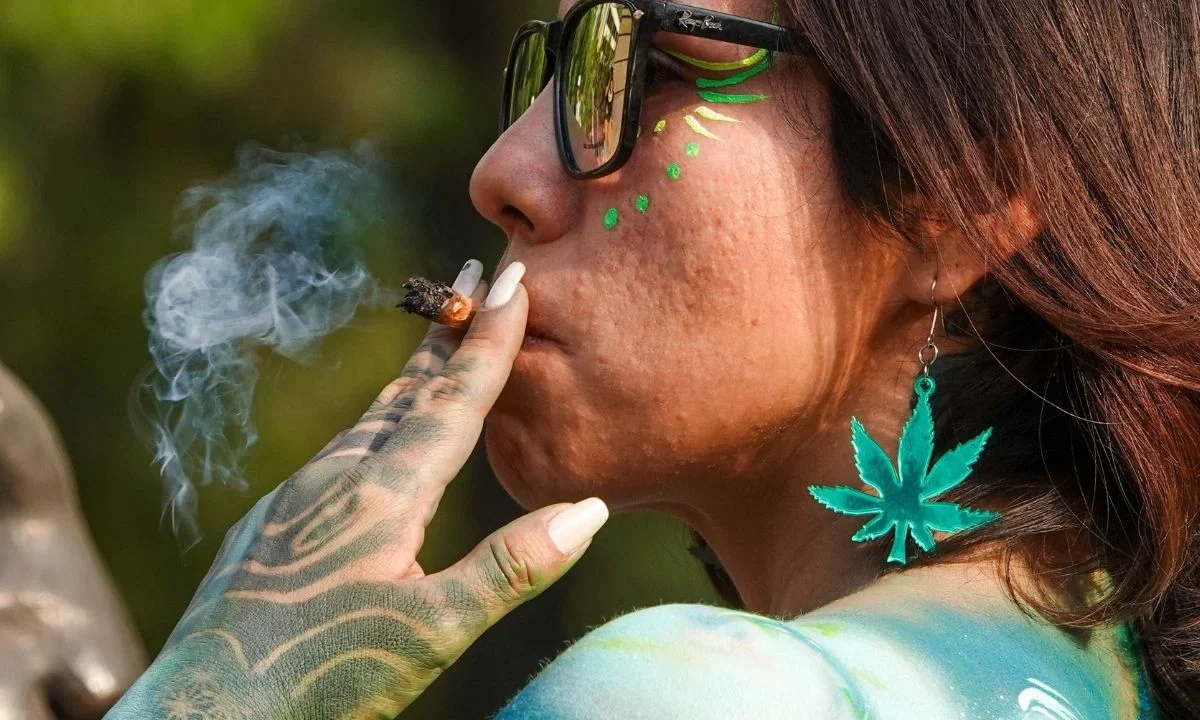 Aumenta consumo de cannabis y vapeadores en México, revela ENCODAT