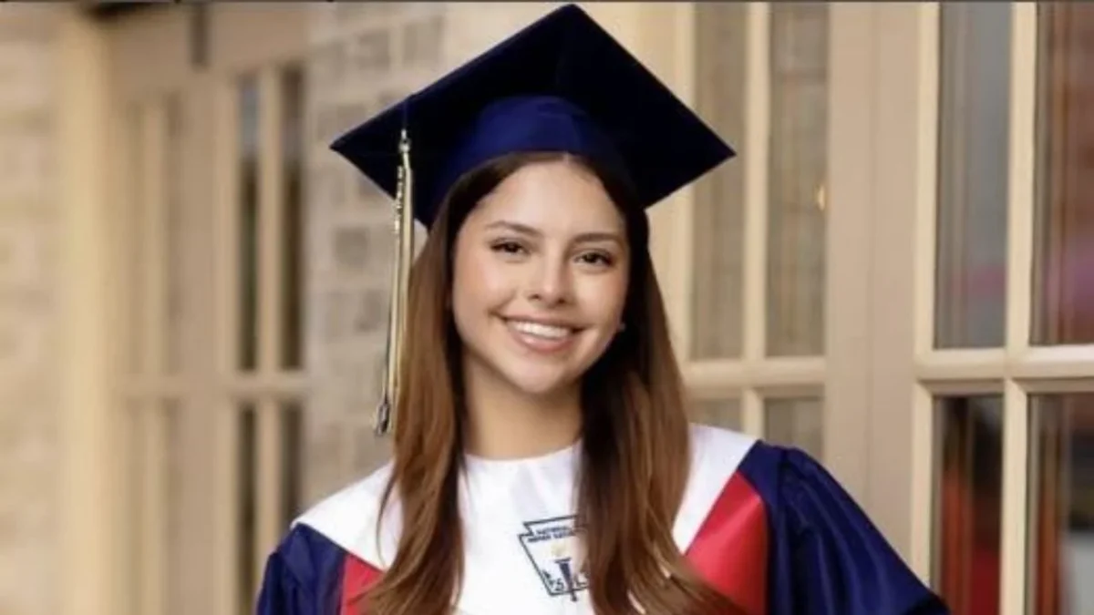 Camila Mendoza Olmos, joven regiomontana de 19 años, residente de San Antonio, Texas, despareció la madrugada del pasado 24 de diciembre.