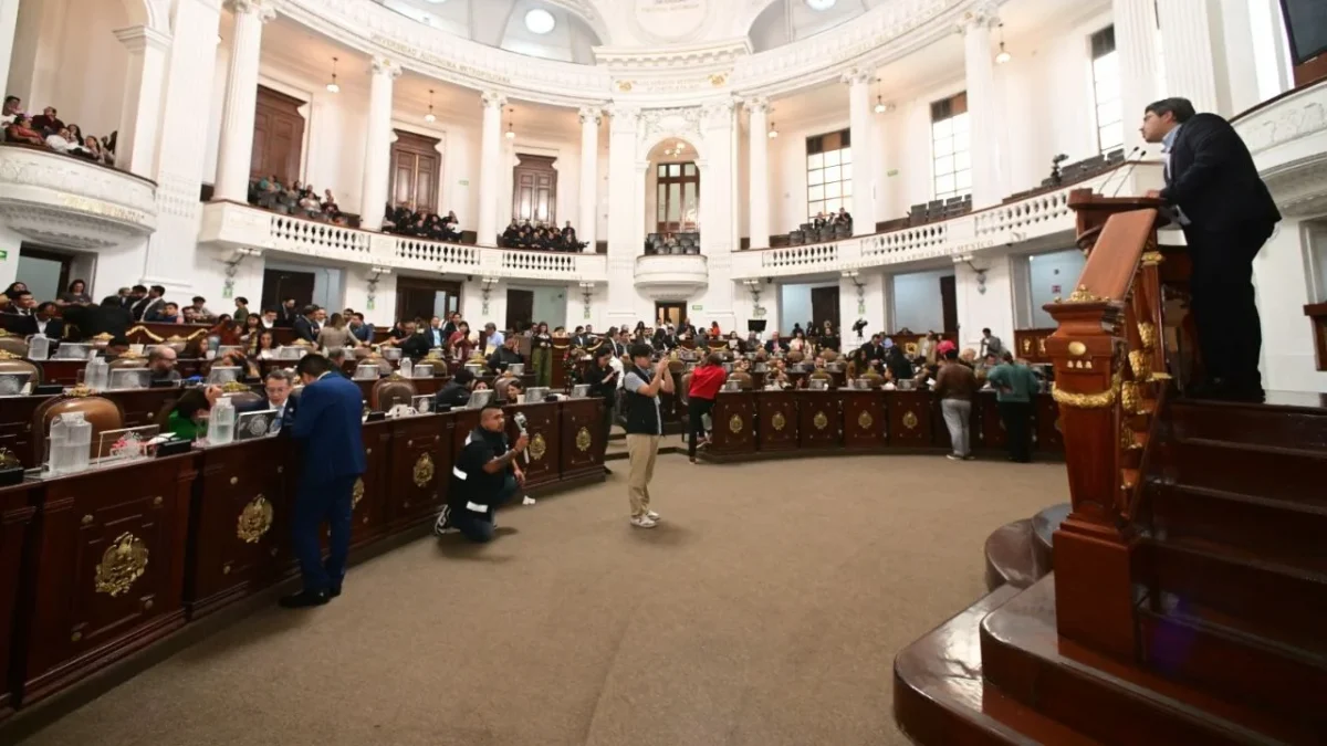 Cuatro diputados del PVEM abandonarán su bancada en el Congreso CDMX, para sumarse al Grupo Parlamentario de Morena.
