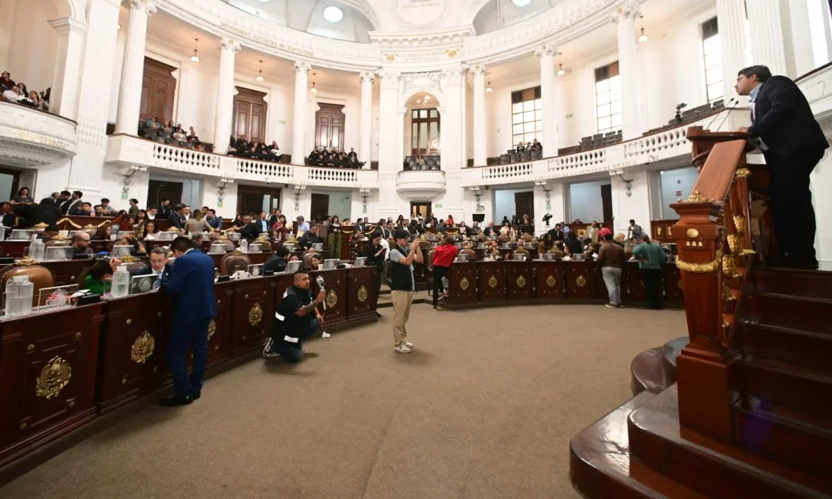 Cuatro diputados del PVEM abandonarán su bancada en el Congreso CDMX, para sumarse al Grupo Parlamentario de Morena.