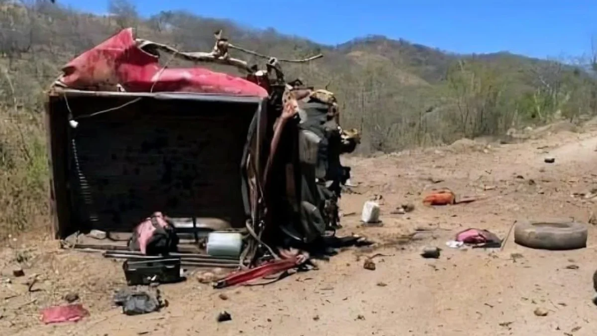 Un campesino del municipio de China, Nuevo León, perdió la vida luego de que explotara una mina terrestre colocada por grupos delictivos.