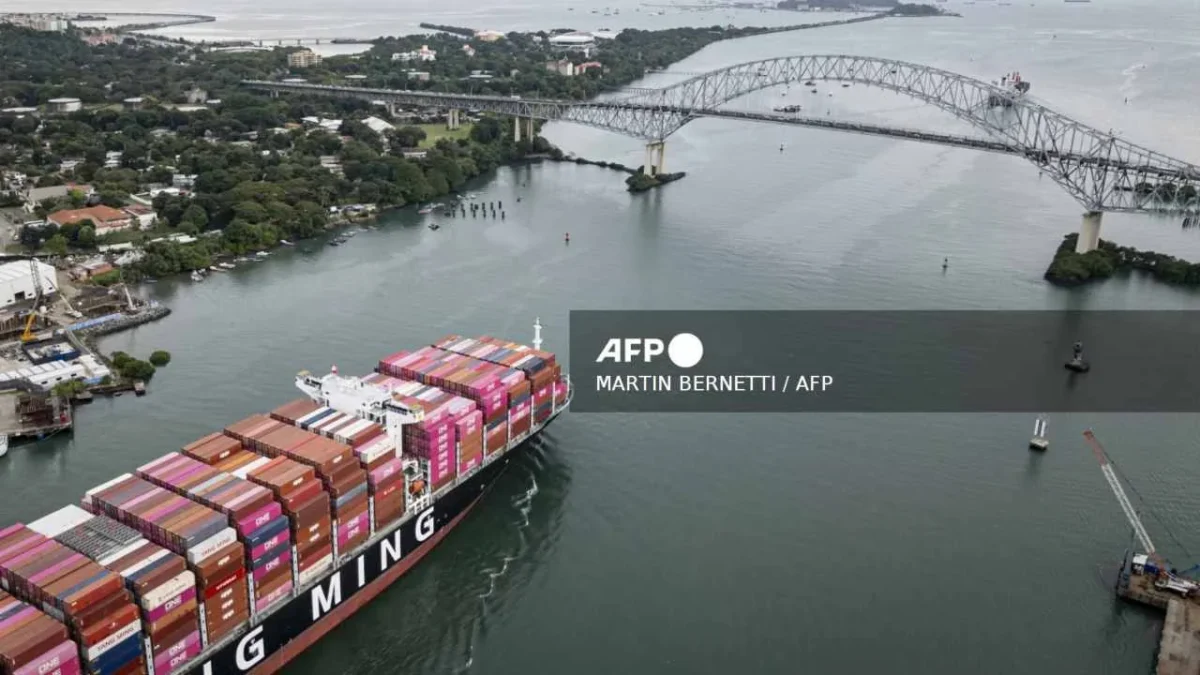 El Canal de Panamá tuco cifras récord en este 2025, informó la autoridad de la ruta.