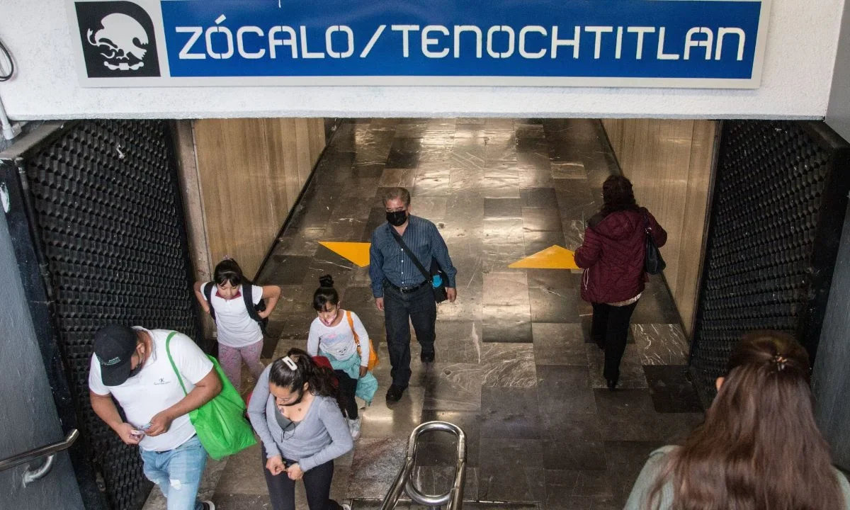 Cierran de nueva cuenta la estación Zócalo del Metro