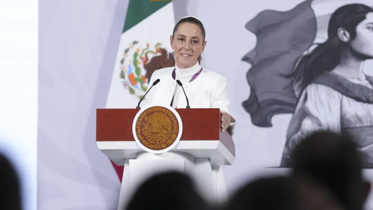 La presidenta Claudia Sheinbaum aclaró que los contratos que tiene Petróleos Mexicanos con Cuba para hacer entrega de petróleo son legales.