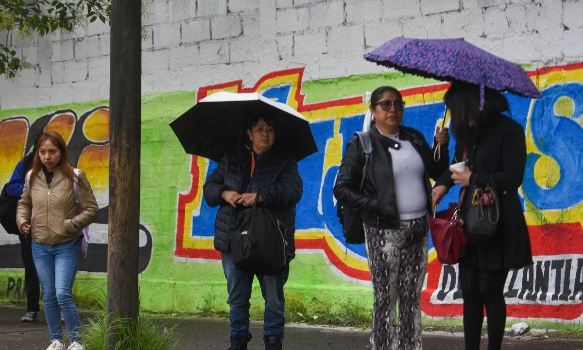 El clima se complica, ya que canales de baja presión provocarán lluvias intensas en varias regiones
