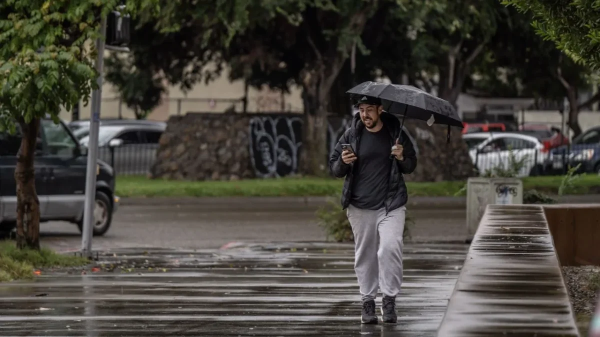 De acuerdo con el SMN el frente frío #19 ingresará a territorio mexicano y recorrerá rápidamente el norte y noreste con lluvias y chubascos.