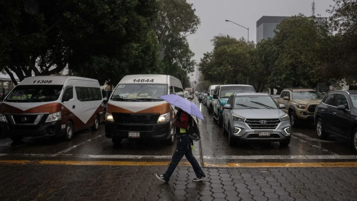 Las lluvias y bajas temperaturas continuarán en gran parte de México a causa del Frente Frío 19, conoce el reporte del clima hoy.