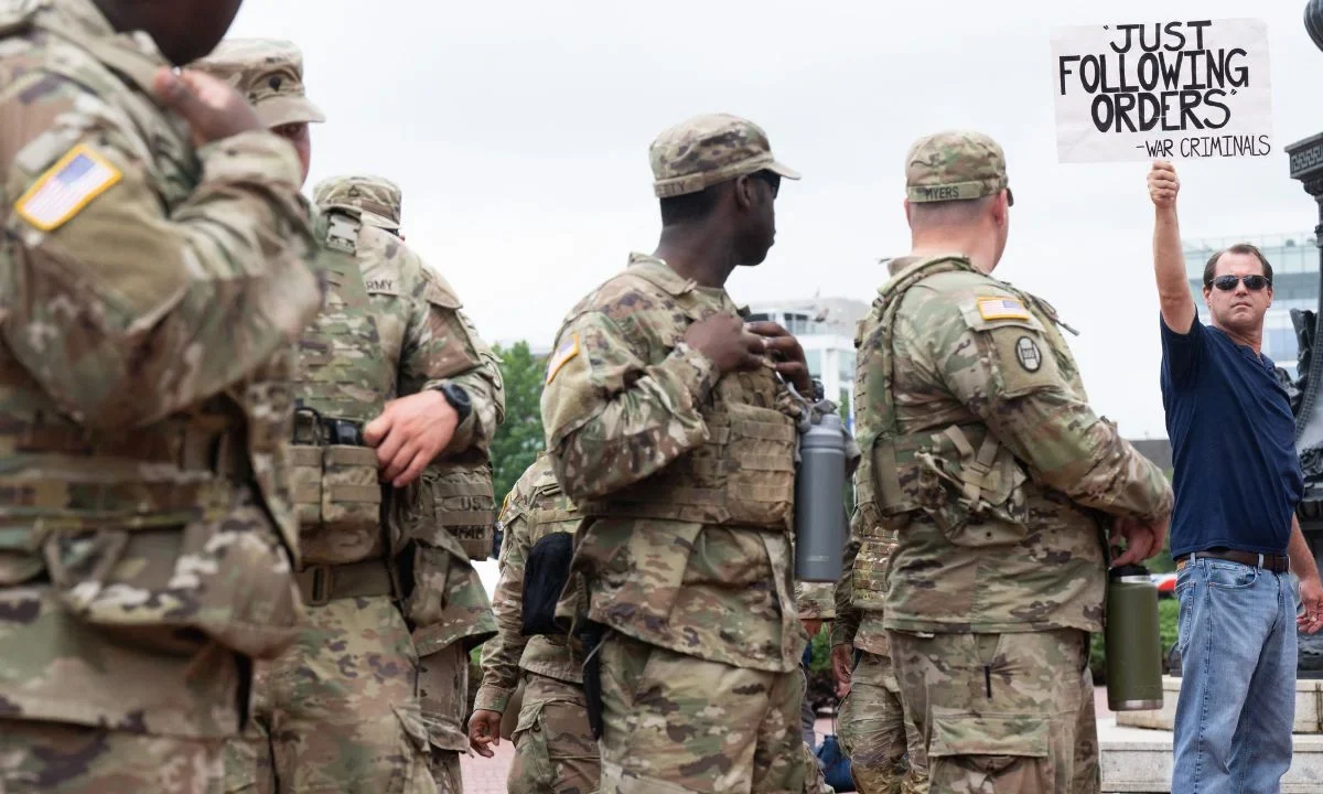 Corte frena despliegue de tropas militares en Chicago