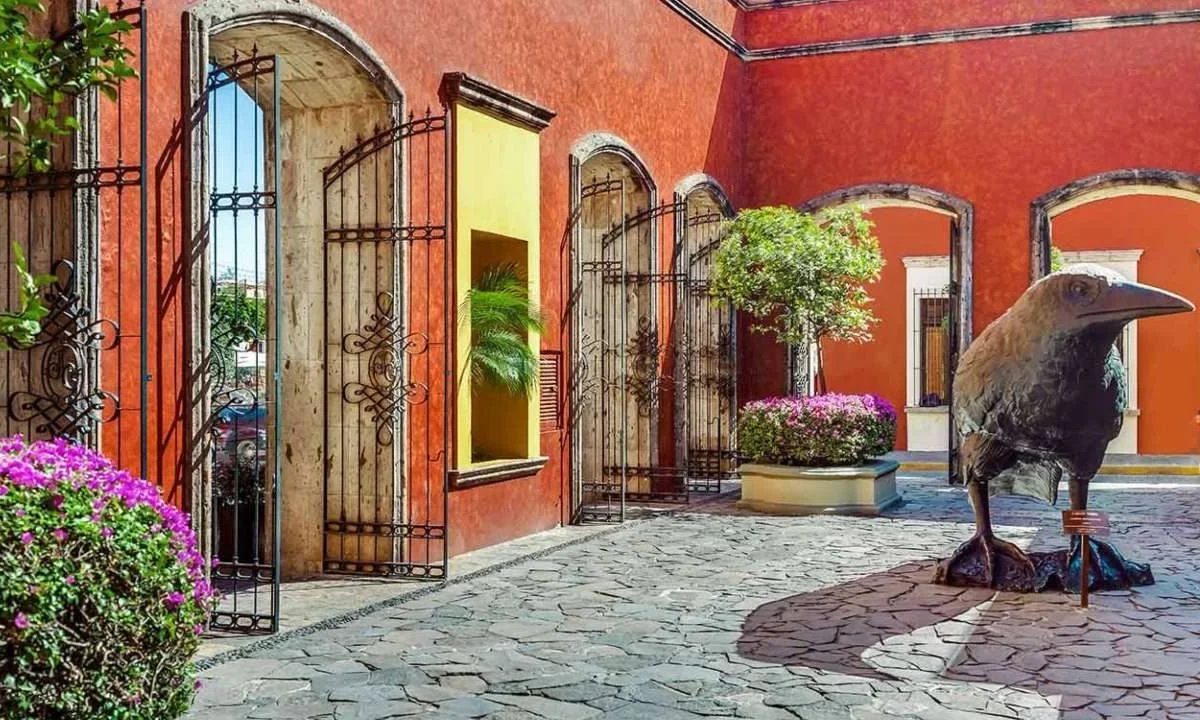 CONFLICTO. El edil se mantiene en la polémica después de ser señalado de vivir en el Museo del Tequila.