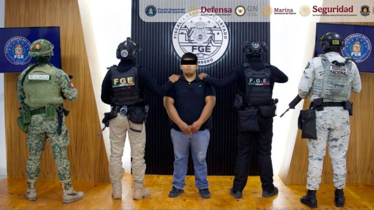 El detenido por el asesinato del coordinador del IMSS-Bienestar en Tlacotepec contaba con una orden de aprehensión vigente por otro delito.