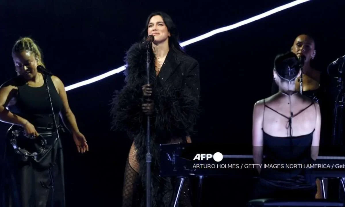 Detienen a 19 personas por reventa y robo durante el concierto de Dua Lipa en el Estadio GNP.