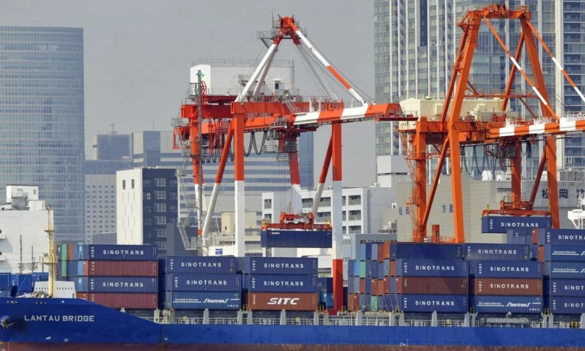 El dictamen que votarán los diputados propone aumentar aranceles de productos importados de países sin tratados comerciales entre 25% y 50%.