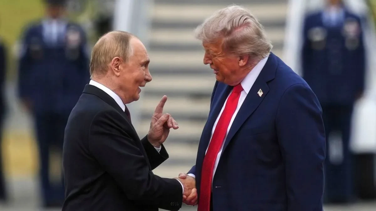 Donald Trump sostiene llamada con Putin previo a reunirse con Zelenski