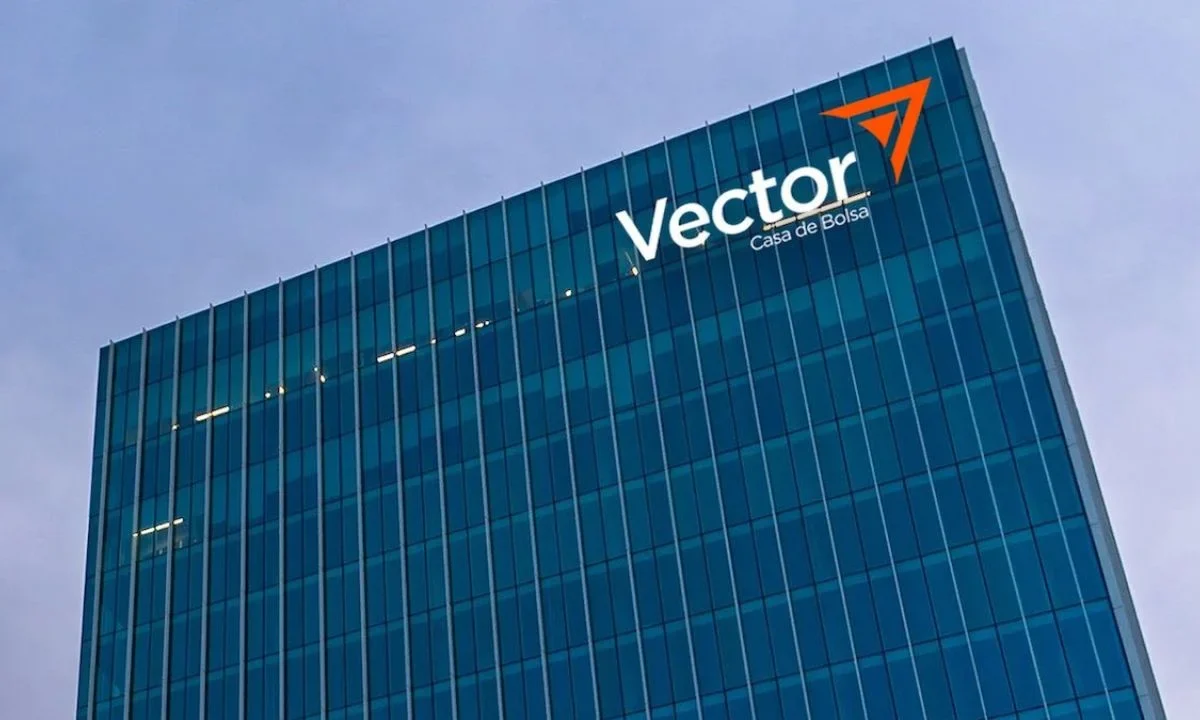 La CNBV revocó la licencia como Casa de Bolsa a Vector, tras los señalamientos de lavado de dinero y acciones que impulsan al fentanilo.