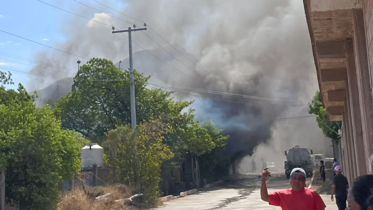 En plena Navidad se registró la explosión de pirotecnia al interior de una tienda de abarrotes ubicada en Jalapa del Marqués, Oaxaca.