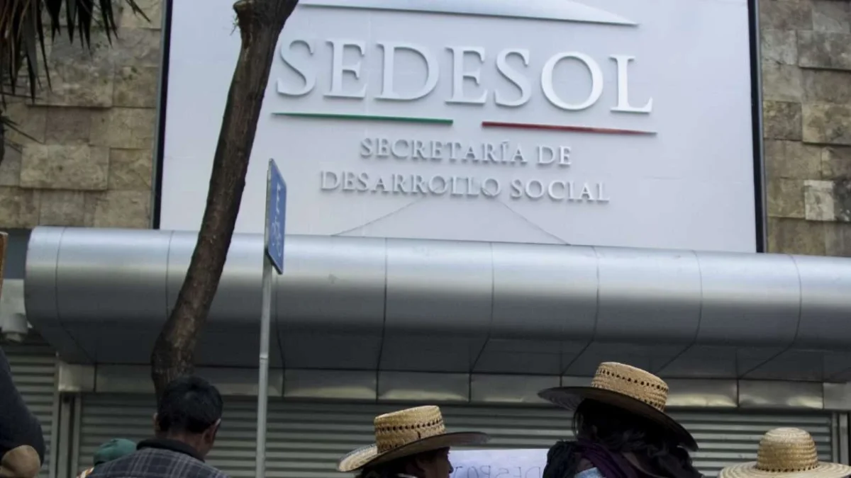Exservidores públicos deberán pagar 62 mdp por la denominada 'Estafa Maestra', en concepto de reparación del daño.