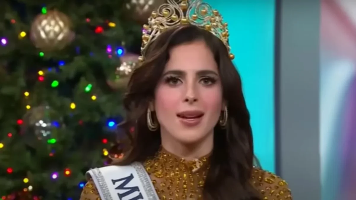Fátima Bosch abandonó molesta y por sus propios medios el set de televisión de un programa de Telemundo, pues no hablaron de su agenda.