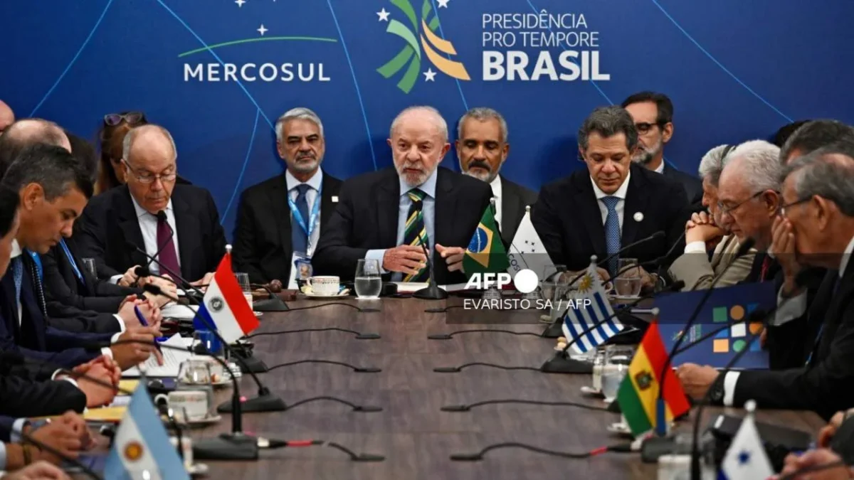 Lula da Silva llama a la Unión Europea a tener 'coraje' para firmar el acuerdo comercial con el Mercosur.