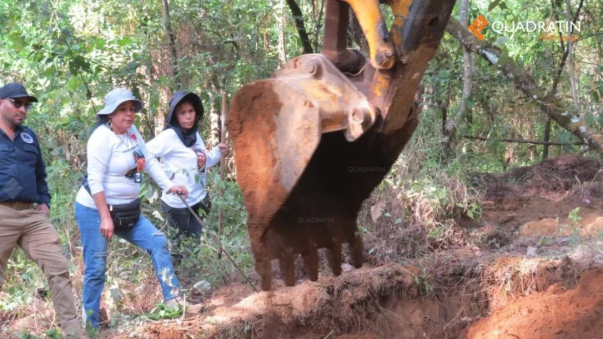 Madres buscadoras, en coordinación con la Comisión de Búsqueda de Michoacán, localizaron osamentas humanas en Uruapan.