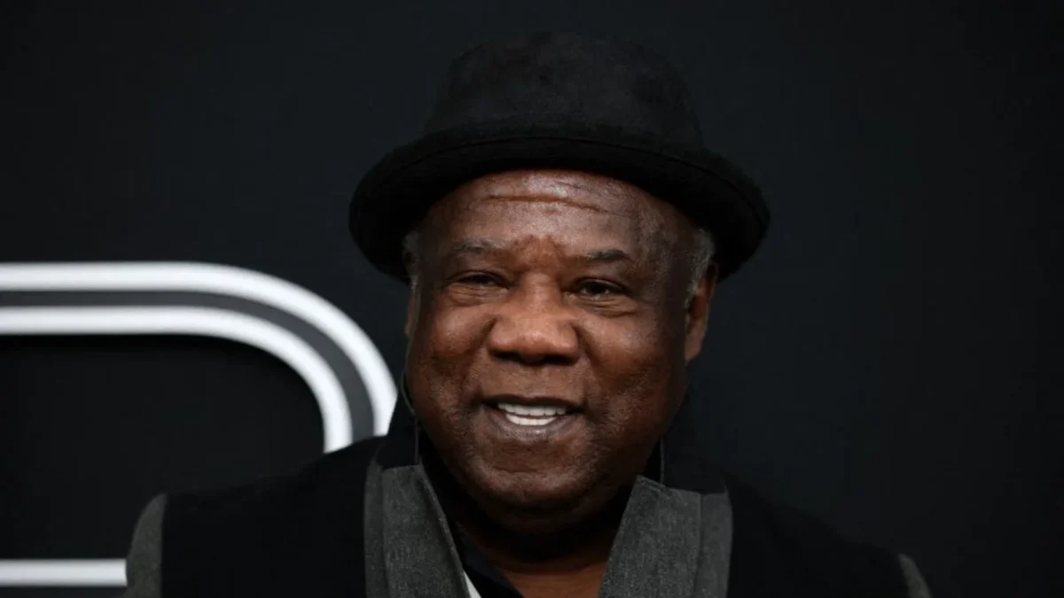 El actor Isiah Whitlock Jr participó en ‘The Wire’ y en menos de un mes es el segundo integrante de la serie que fallece.