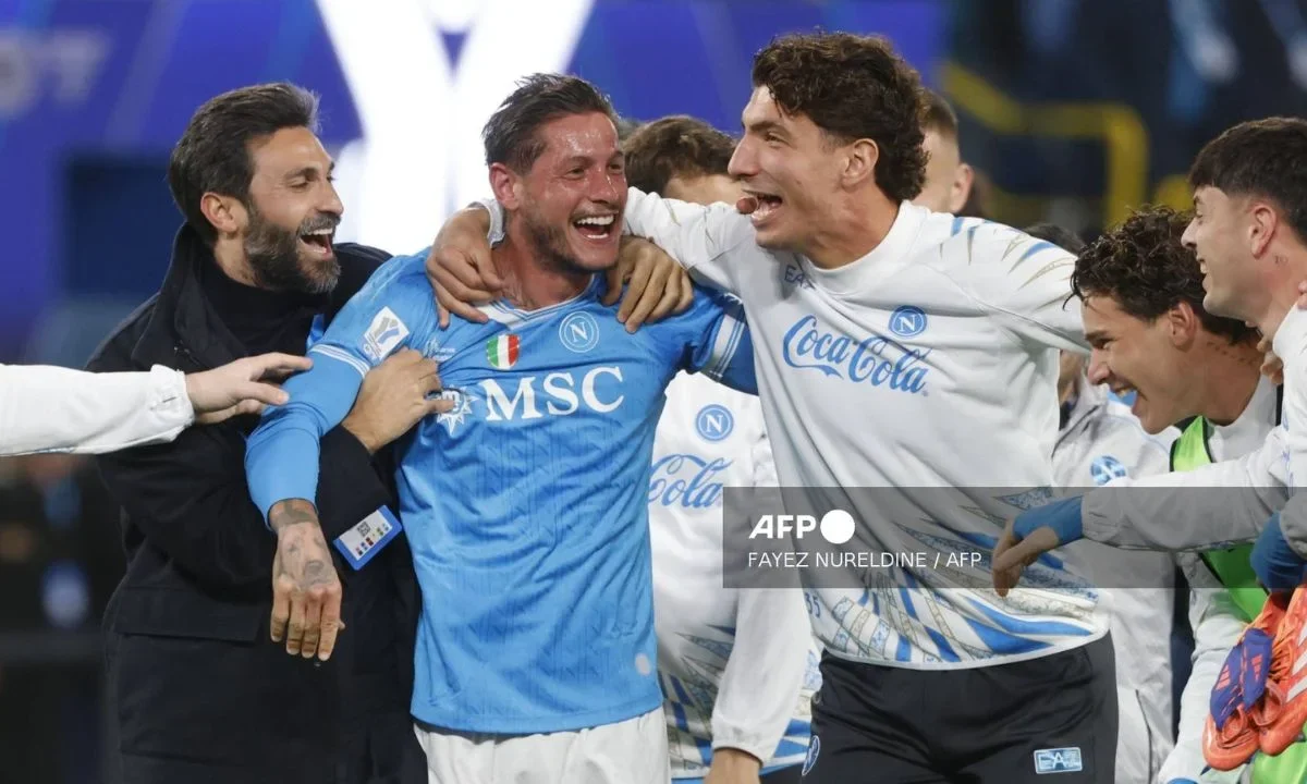Napoli conquista la Supercopa de Italia en Medio Oriente