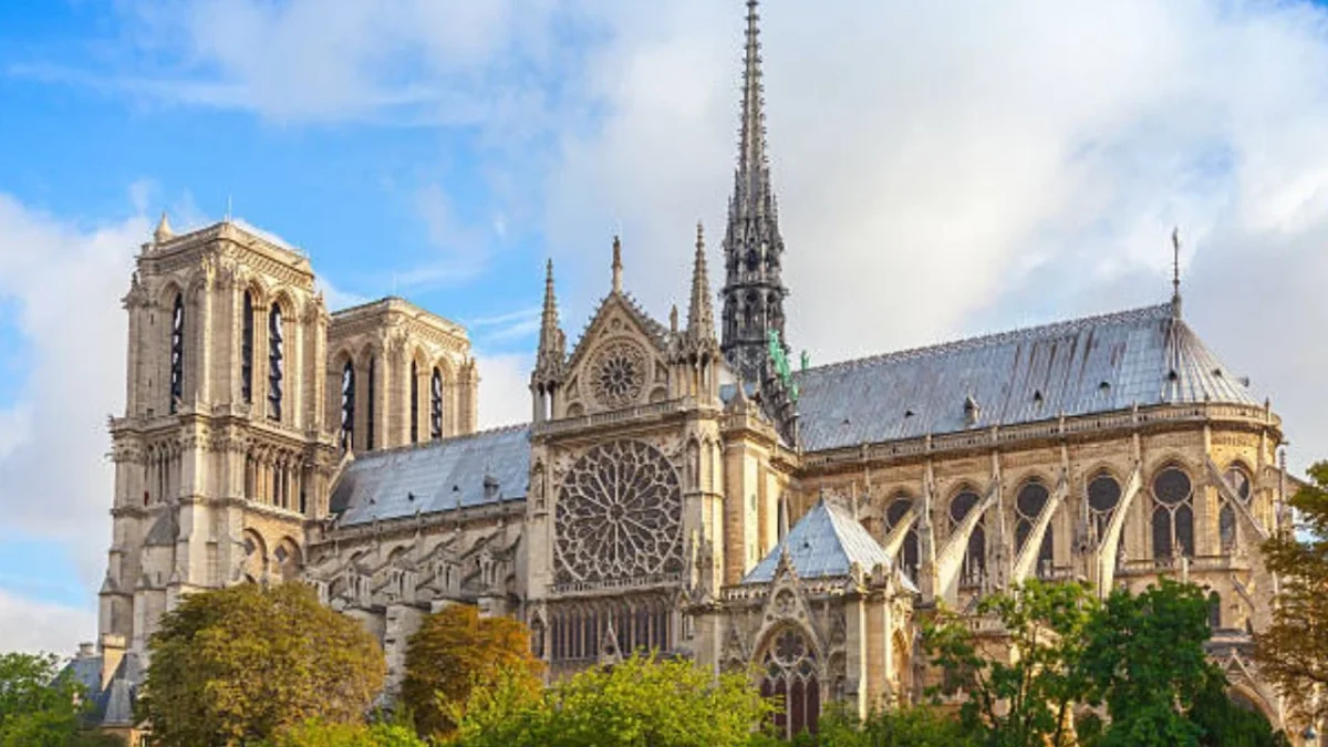Tras su restauración, Notre Dame ha recibido a más de 11 millones de visitantes de todo el mundo