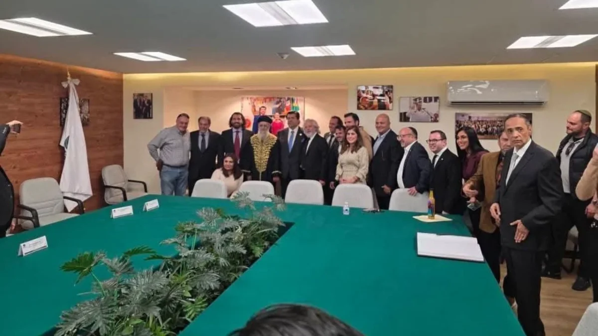 El legislador morenista Pedro Haces recibió en San Lázaro al gran rabino Sefardí de Israel y Rishon LeZion, Hacham David Yosef.