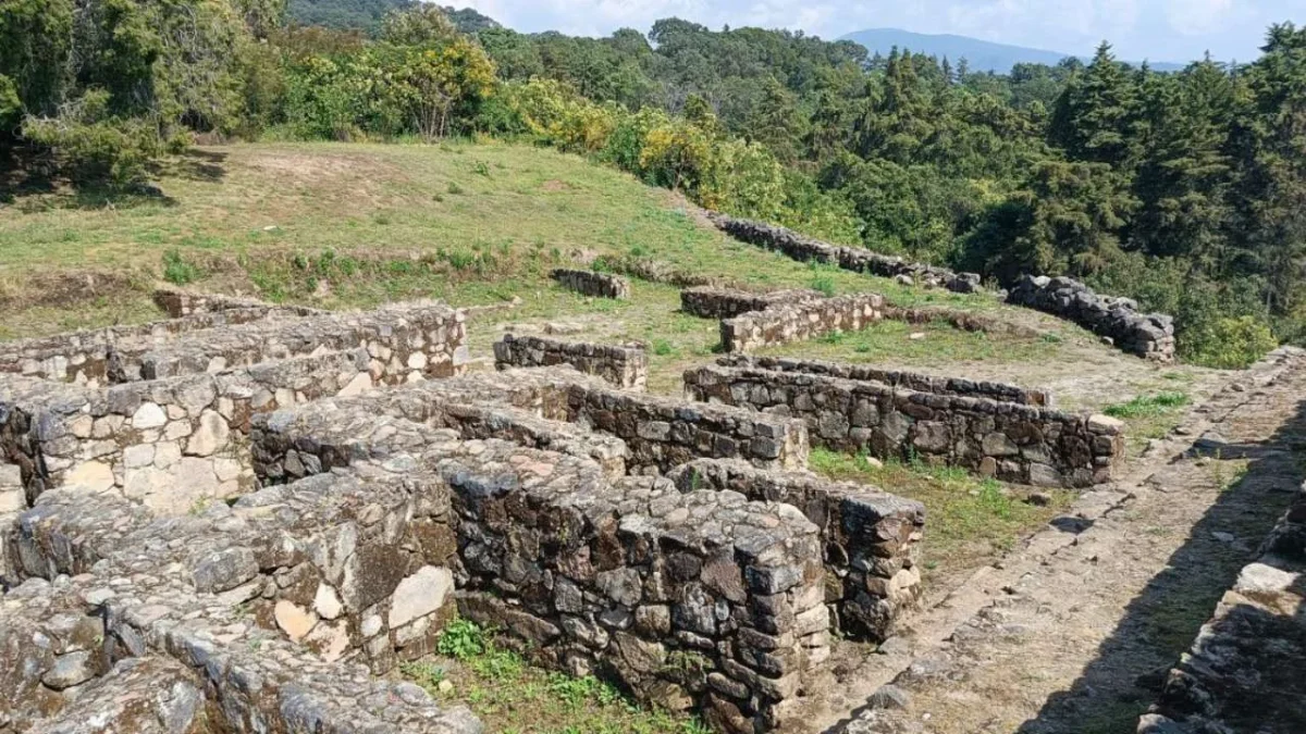 El INAH en Michoacán mencionó que persiste la extracción ilegal de piezas arqueológicas en el país.