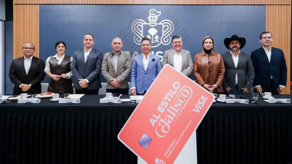 Autoridades estatales presentan tarjeta La Única que une apoyos sociales y servicios en Jalisco.