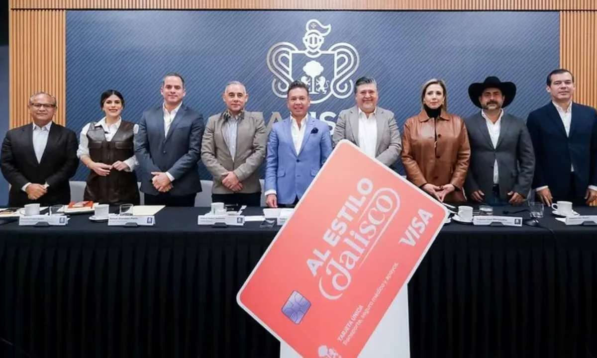 Autoridades estatales presentan tarjeta La Única que une apoyos sociales y servicios en Jalisco.