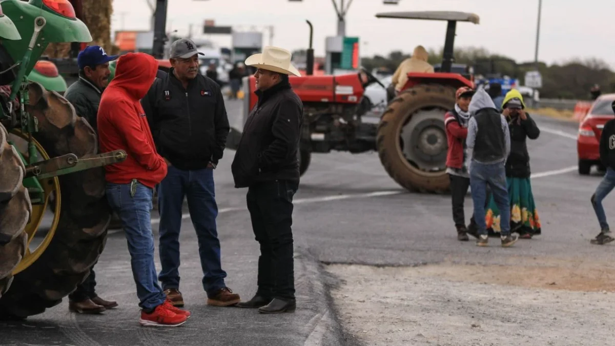 Productores pidieron a los legisladores aplazar la votación de la Ley de Aguas en la Comisión de Recursos Hidráulicos.