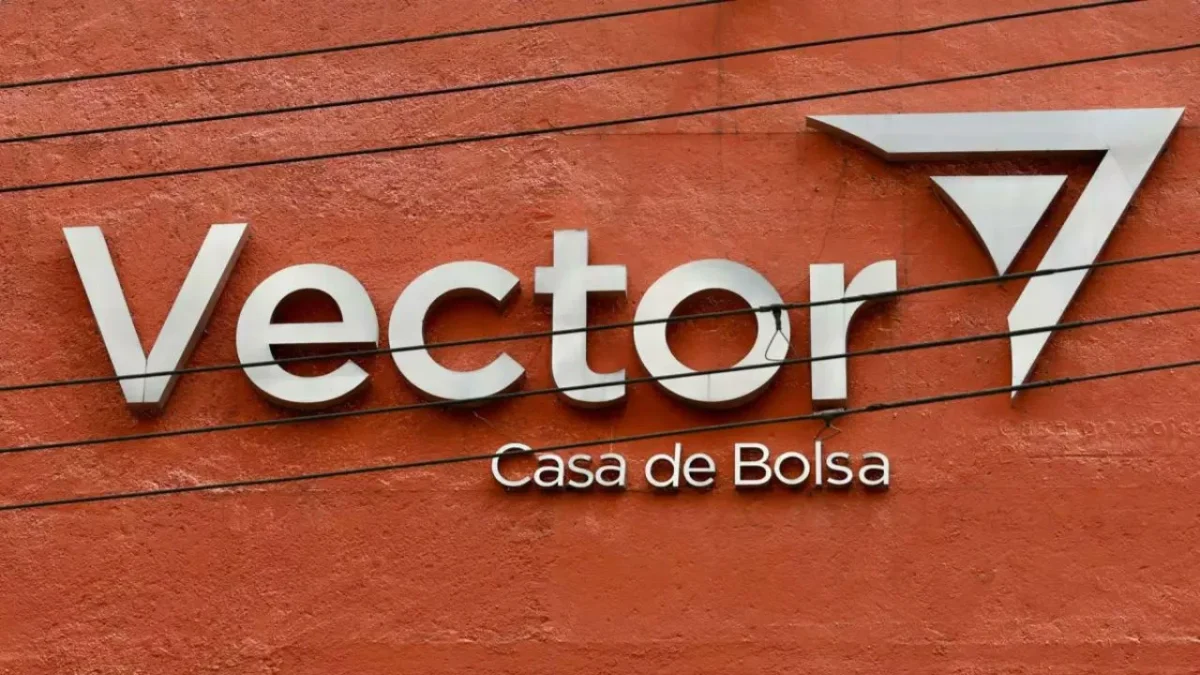 Revocación de licencia de Vector no tiene que ver con señalamientos de lavado de dinero del Departamento del Tesoro y el FinCEN: CNBV.