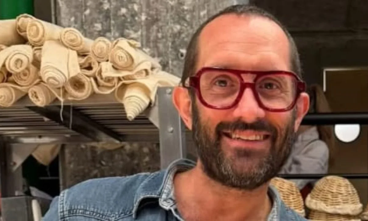 El británico Richard Hart, de la panadería Green Rhino, en la Roma, aseguró que aprenderá de su error luego de criticar el pan mexicano.