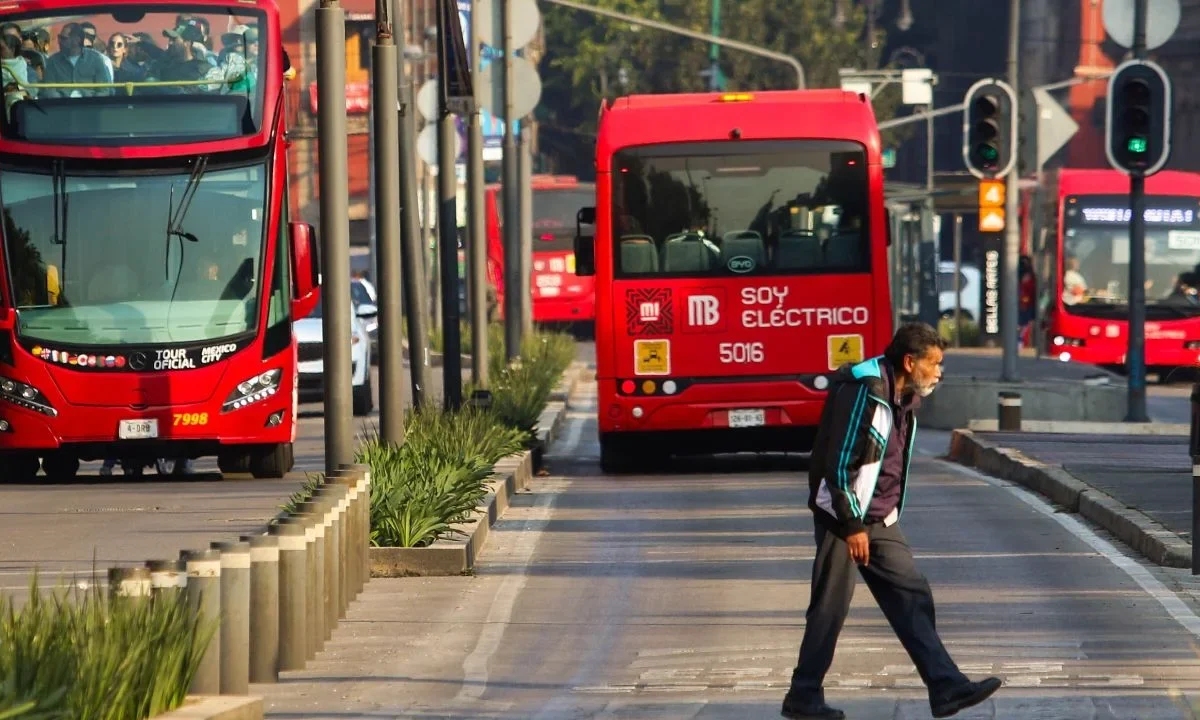 La ruta Glorieta Cuitláhuac–Alameda Tacubaya seguirá operando de manera indefinida al conectar las Líneas 2 y 7 del Metrobús.