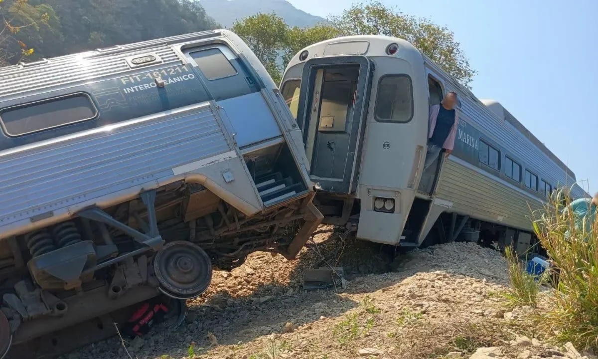 La Segob publicó un listado de 70 personas lesionadas y hospitalizados por el descarrilamiento del Tren Interoceánico, en Oaxaca.