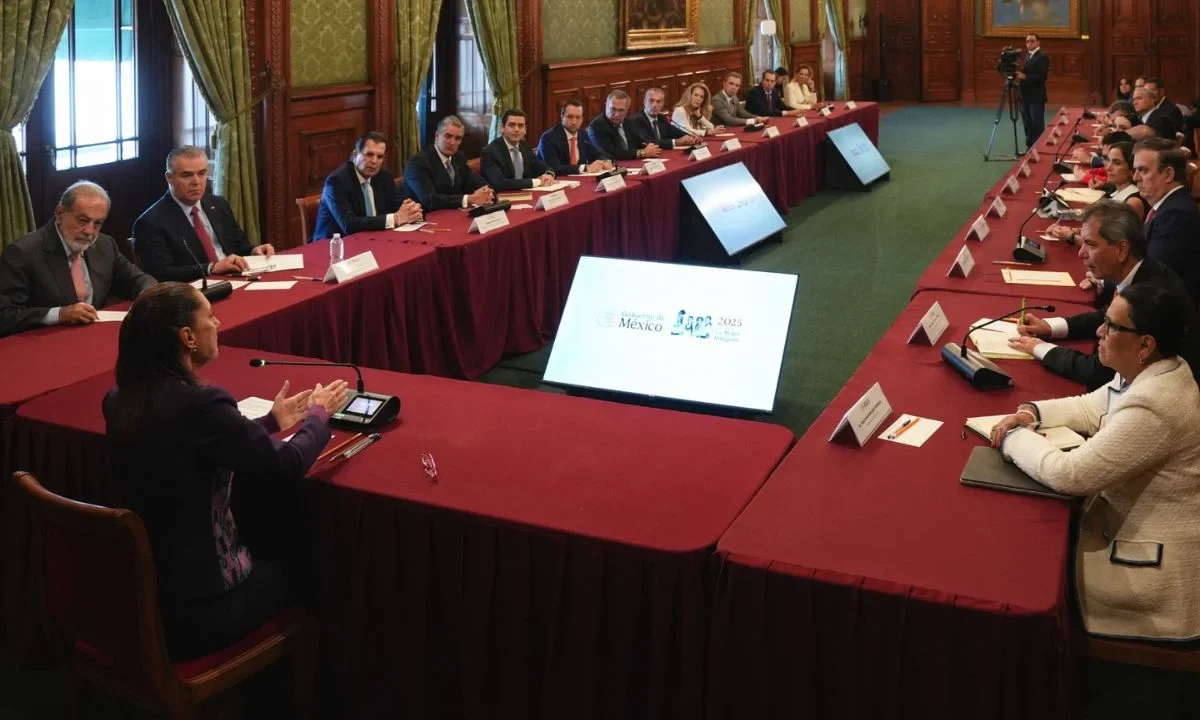 Con el apoyo de algunos de los empresarios más importantes del país, la presidenta Sheinbaum busca impulsar el Plan México.