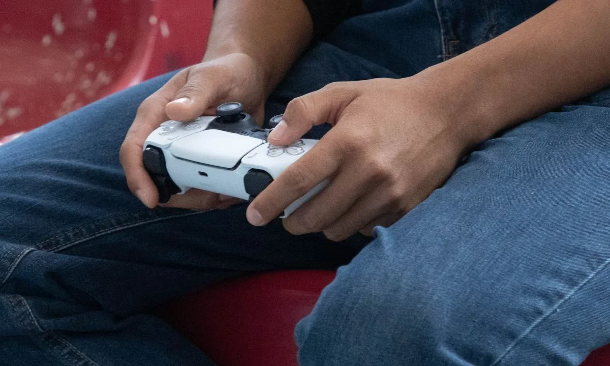Sheinbaum da marcha atrás a impuestos a videojuegos