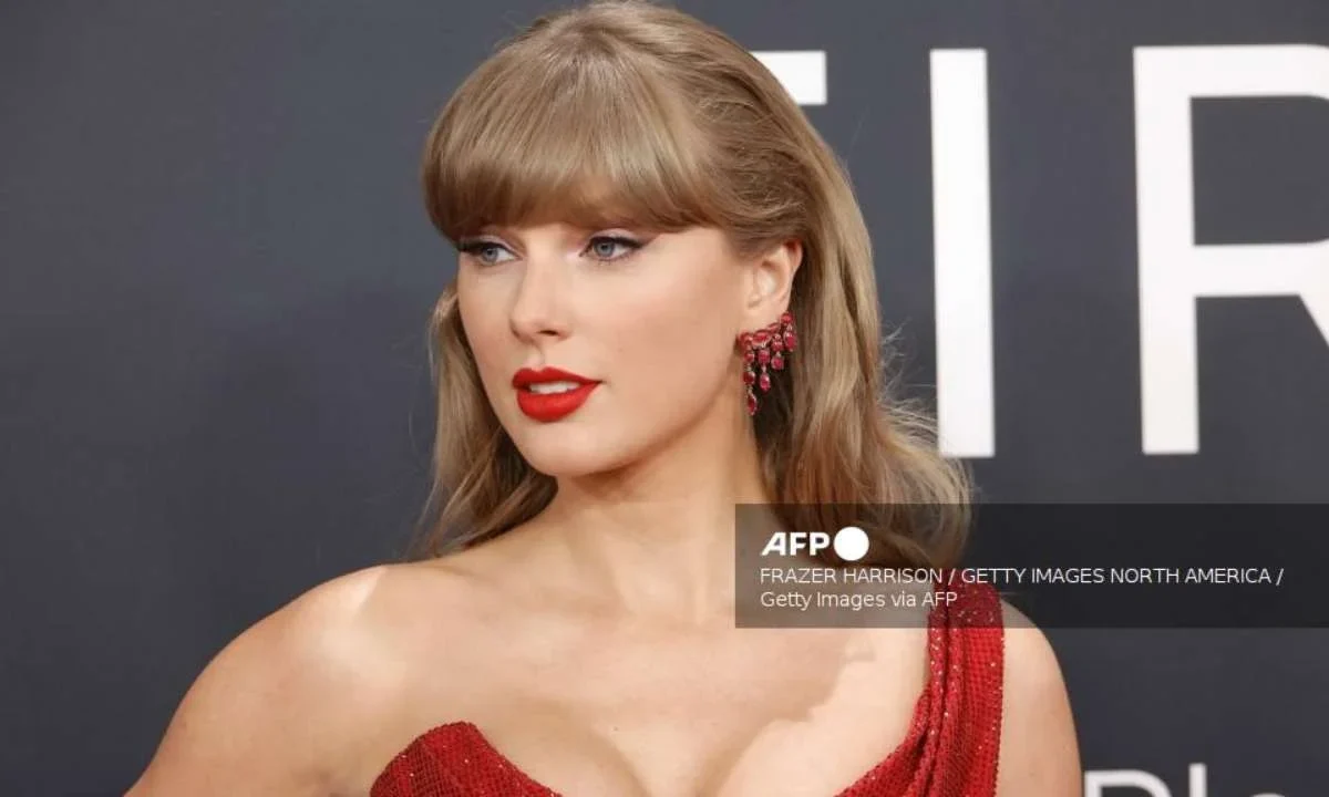 Taylor Swift se posicionó como el No. 1 en la lista de fin de año Billboard 200 Albums de 2025.