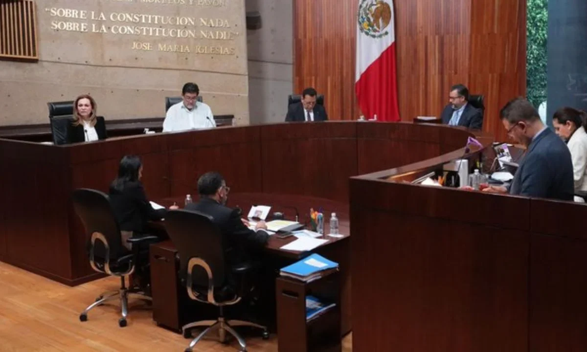 El TEPJF desechó sin mayor discusión un cúmulo de asuntos por el uso de acordeones en la elección judicial.