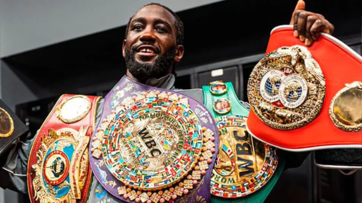Terence Crawford se quedó sin el título que le ganó a Saúl Canelo Álvarez, ya que el CMB lo despojó por incumplimiento.