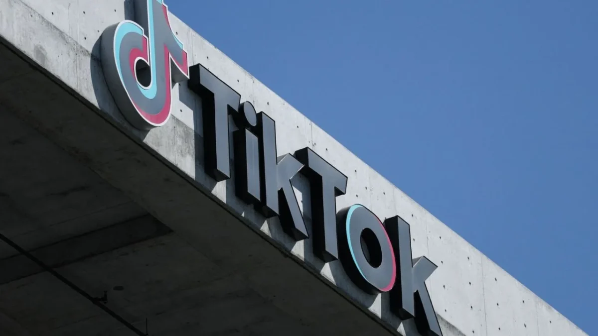 TikTok será comprada por 3 inversores de EU. ByteDance, marca dueña de la red social, firmó un acuerdo de venta para primeros días de 2026.
